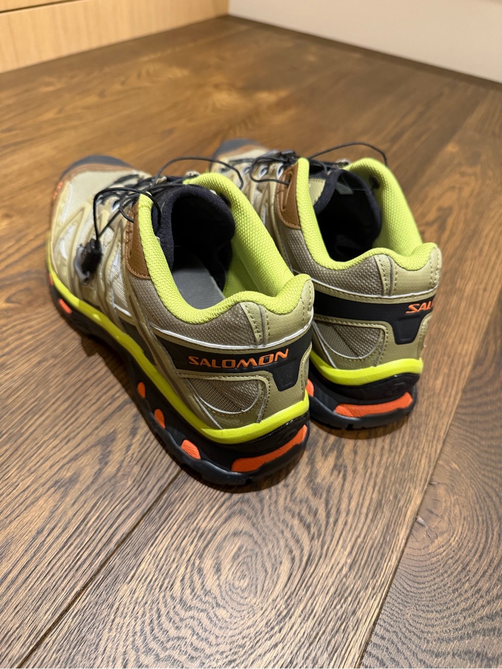 Salomon XT Quest Sneakers in Olive - M10.5 - Picture 2 of 7